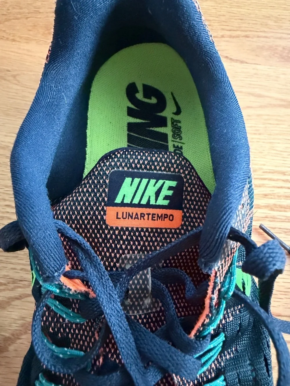 Nike Men's Lunar Tempo Running Shoes (7.5)